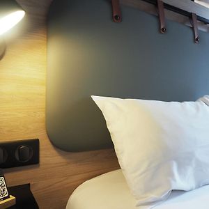 Habitación Estándar con 2 Camas Individuales